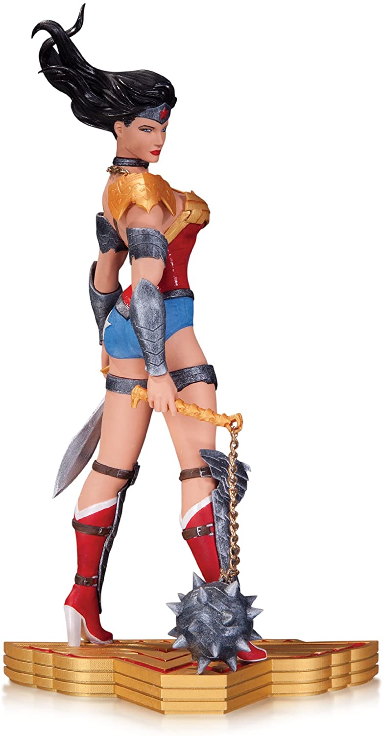 Wonder Woman by Tony Daniel Statue